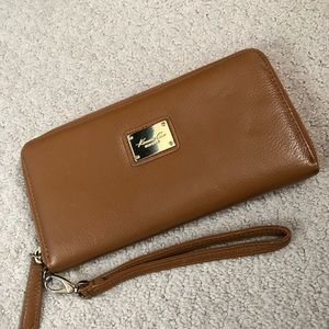 Kenneth Cole Wallet in Chestnut